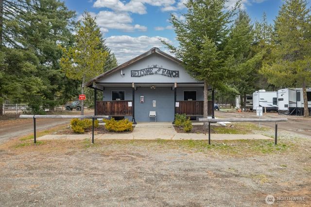 182 Silver Ridge Ranch Road, Easton, WA 98925