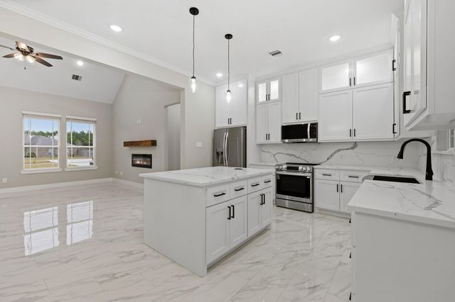 284 Chuck Wagon, Livingston, TX 77351