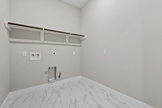 284 Chuck Wagon, Livingston, TX 77351