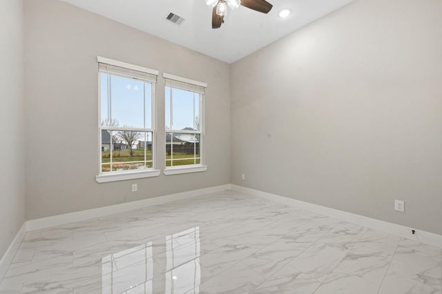 284 Chuck Wagon, Livingston, TX 77351