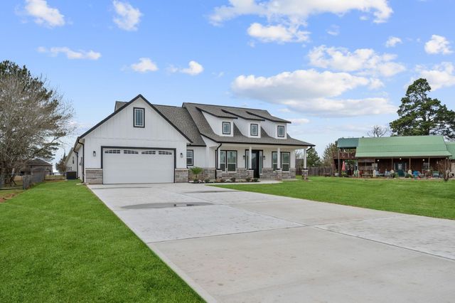 284 Chuck Wagon, Livingston, TX 77351