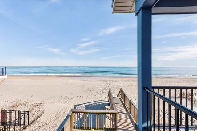 723 S Waccamaw Dr., Garden City Beach, SC 29576