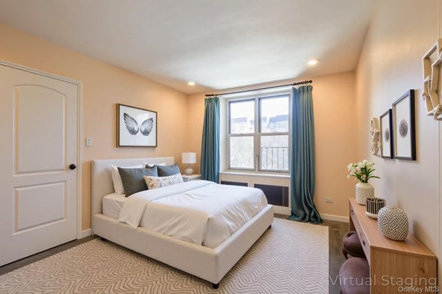 209-15 18th Avenue 3E, Bayside, NY 11360