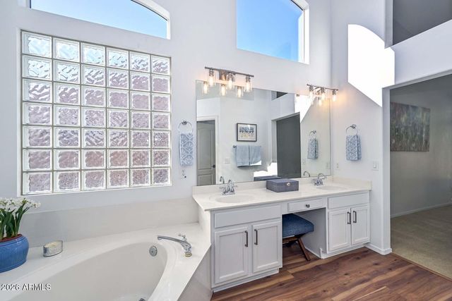 22920 N 73RD Drive, Glendale, AZ 85310