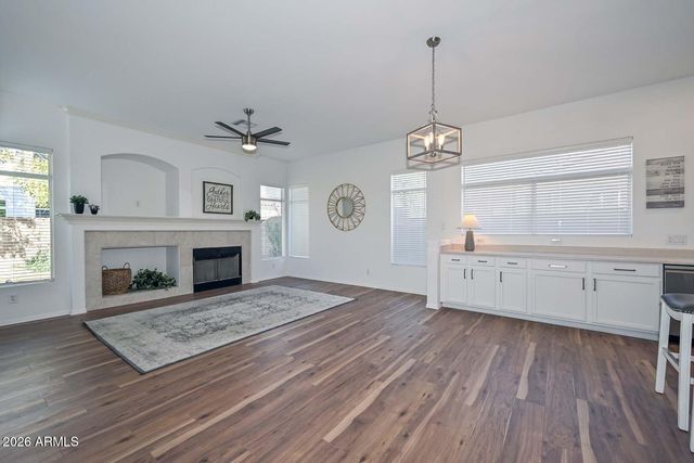 22920 N 73RD Drive, Glendale, AZ 85310