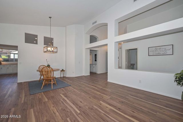 22920 N 73RD Drive, Glendale, AZ 85310