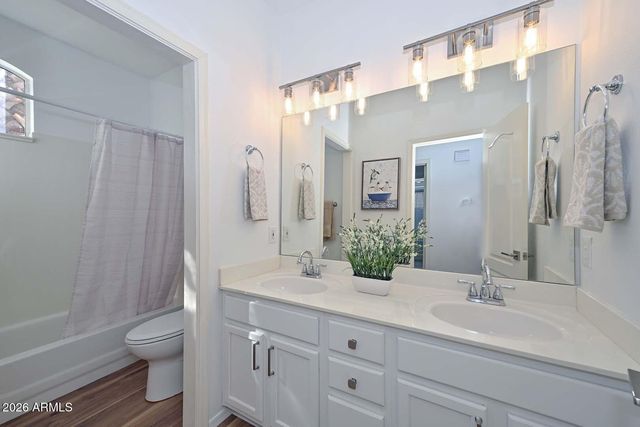 22920 N 73RD Drive, Glendale, AZ 85310