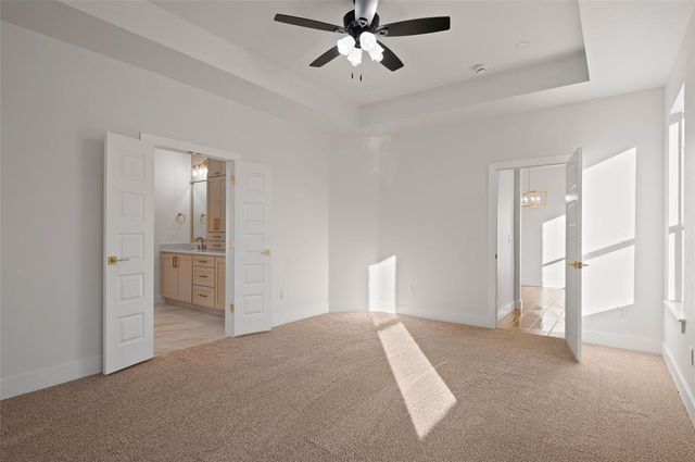 3073 Road Runner Court, Guthrie, OK 73044