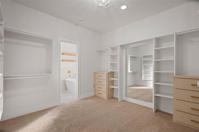 3073 Road Runner Court, Guthrie, OK 73044