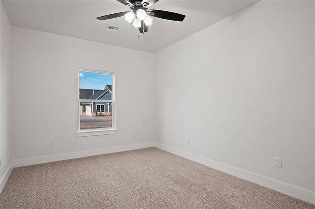 3073 Road Runner Court, Guthrie, OK 73044