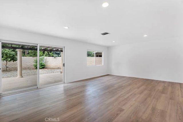 20540 Keswick, Los Angeles, CA 91306