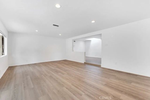 20540 Keswick, Los Angeles, CA 91306