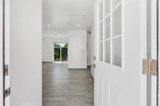 20540 Keswick, Los Angeles, CA 91306