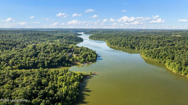 295 Conoloway Bay Dr, Clarkson, KY 42726