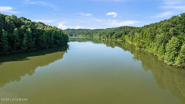 295 Conoloway Bay Dr, Clarkson, KY 42726