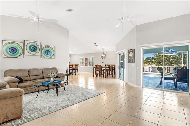2014 NW 25th PL, Cape Coral, FL 33993
