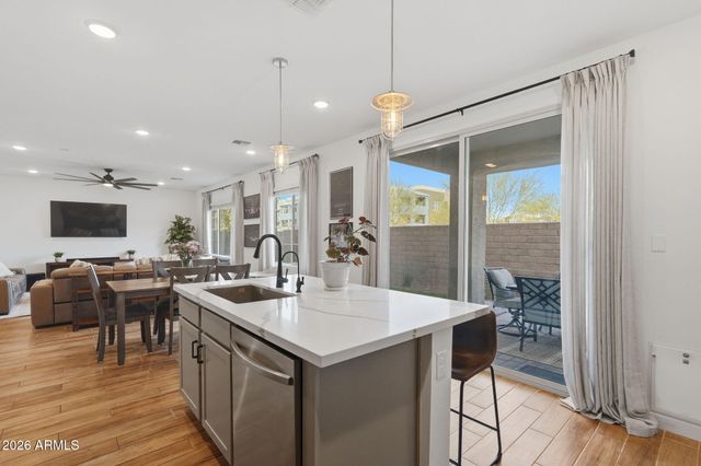 9240 E SEQUENCE Avenue, Mesa, AZ 85212