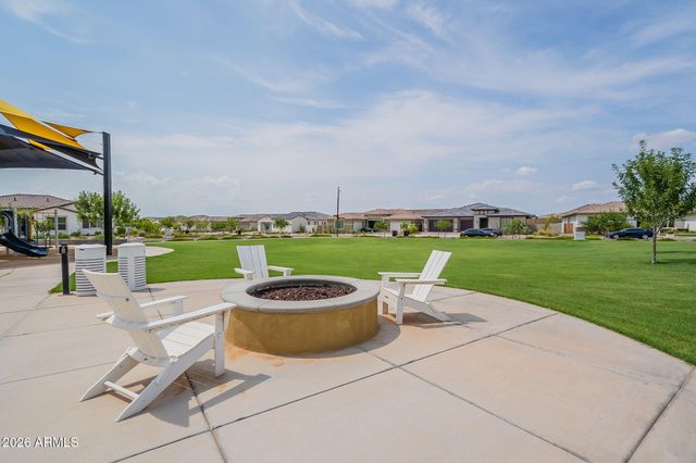 9240 E SEQUENCE Avenue, Mesa, AZ 85212