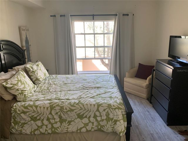 5134 NORTHRIDGE ROAD 204, Sarasota, FL 34238
