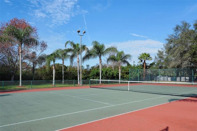 5134 NORTHRIDGE ROAD 204, Sarasota, FL 34238