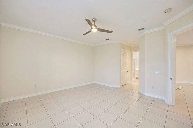 5025 Maxwell CIR 2, Naples, FL 34105