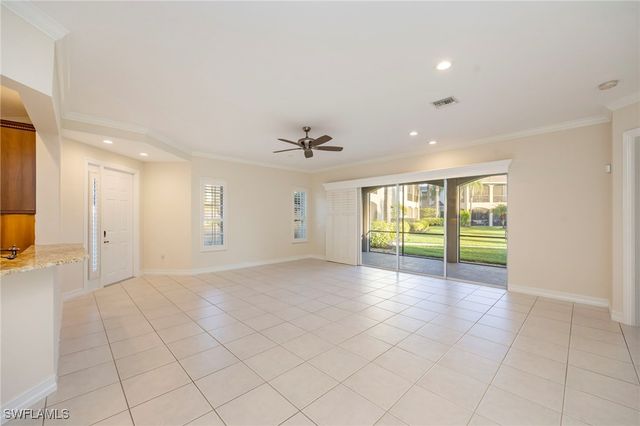 5025 Maxwell CIR 2, Naples, FL 34105