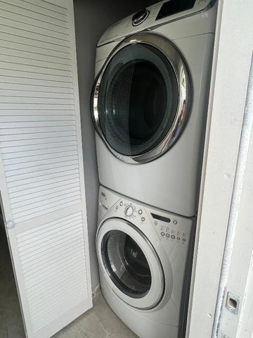 1283 Wynnewood Dr Drive, West Palm Beach, FL 33417