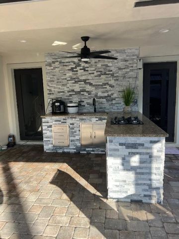 1283 Wynnewood Dr Drive, West Palm Beach, FL 33417