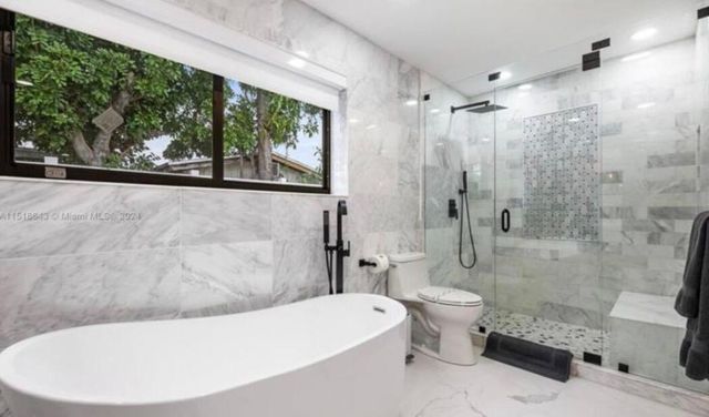 1283 Wynnewood Dr Drive, West Palm Beach, FL 33417