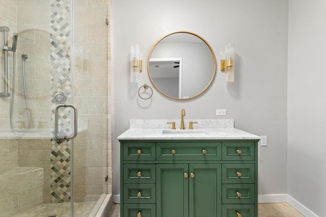 2208 Spring Oak Lane, Orange, TX 77632