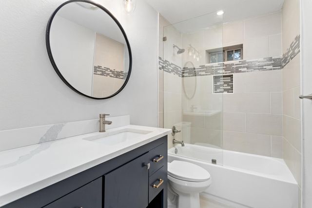 2208 Spring Oak Lane, Orange, TX 77632