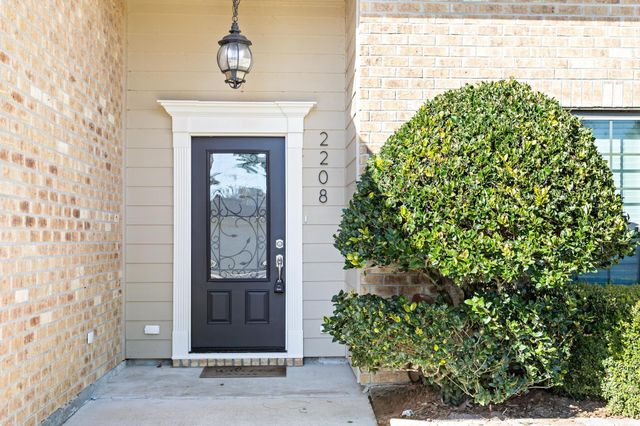 2208 Spring Oak Lane, Orange, TX 77632