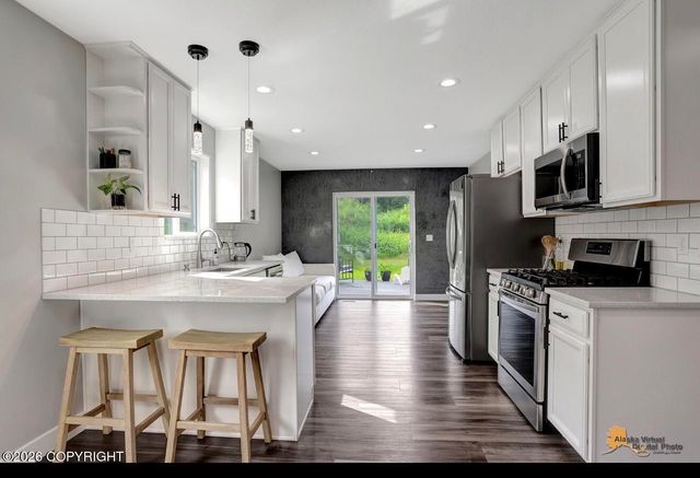 13505 W Maplewood Drive, Big Lake, AK 99623