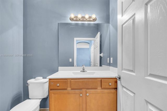 207 SE 37th Pl, Homestead, FL 33033