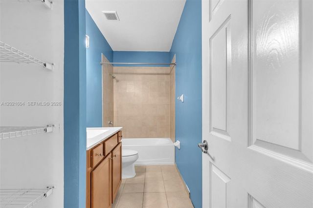 207 SE 37th Pl, Homestead, FL 33033