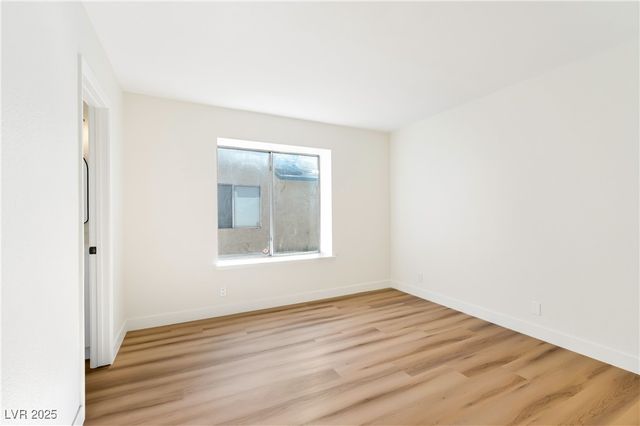 2332 Valley Drive, Las Vegas, NV 89108