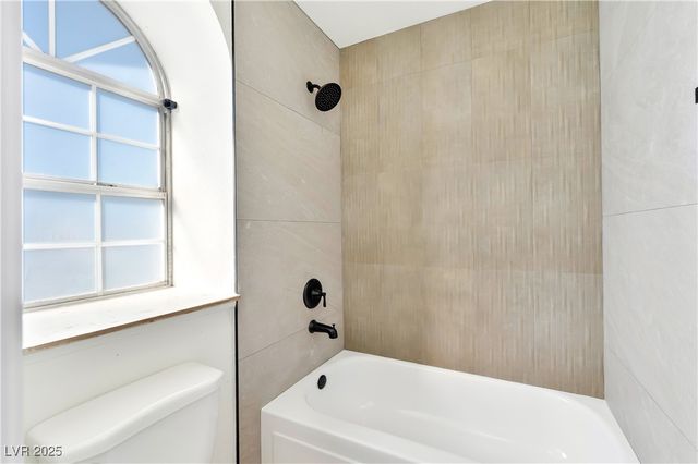 2332 Valley Drive, Las Vegas, NV 89108