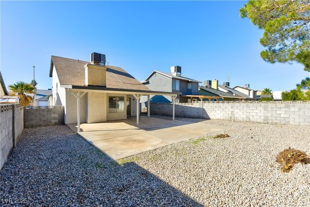 2332 Valley Drive, Las Vegas, NV 89108