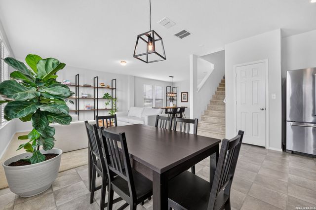 303 Salz Way, San Antonio, TX 78260