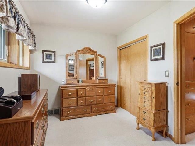 821 S DIVISION STREET, Colby, WI 54421