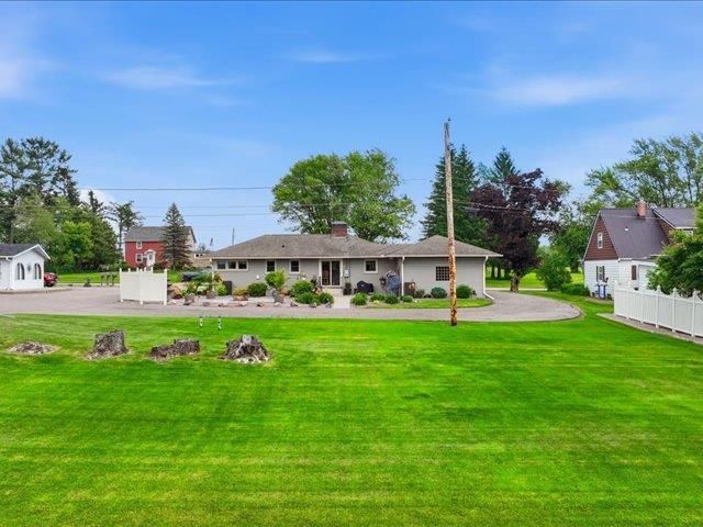 821 S DIVISION STREET, Colby, WI 54421