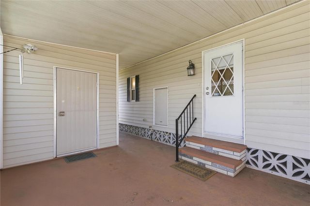 808 53RD AVENUE E 246, Bradenton, FL 34203