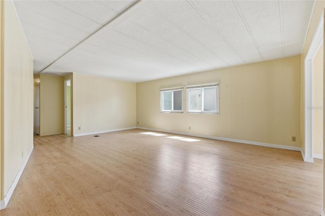 808 53RD AVENUE E 246, Bradenton, FL 34203