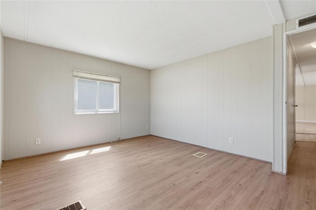 808 53RD AVENUE E 246, Bradenton, FL 34203