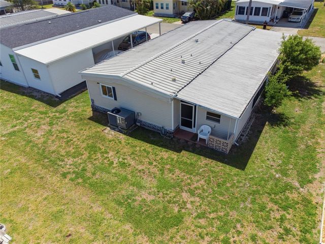808 53RD AVENUE E 246, Bradenton, FL 34203