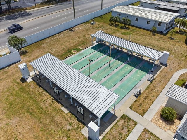 808 53RD AVENUE E 246, Bradenton, FL 34203