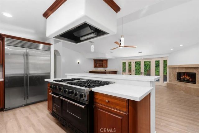600 Cliff Drive, Newport Beach, CA 92663