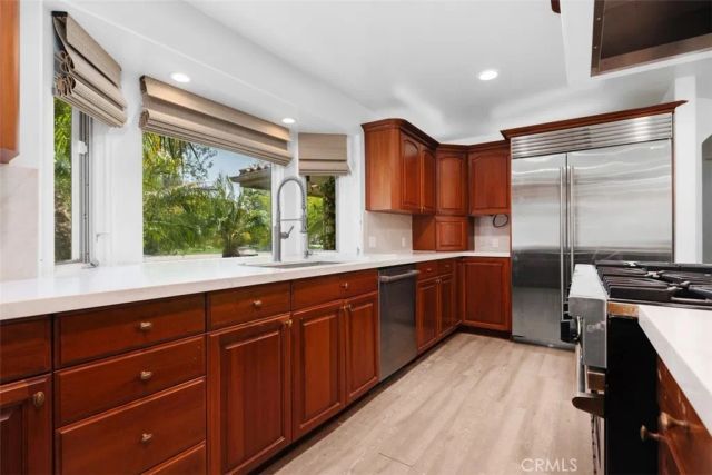 600 Cliff Drive, Newport Beach, CA 92663