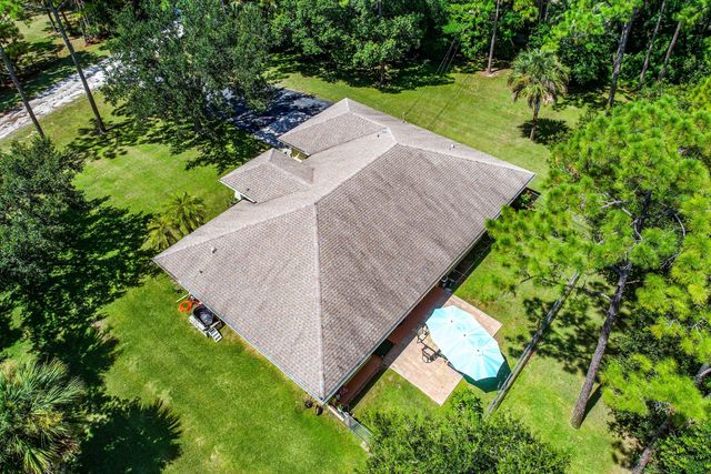 17037 92nd Lane N, Loxahatchee, FL 33470