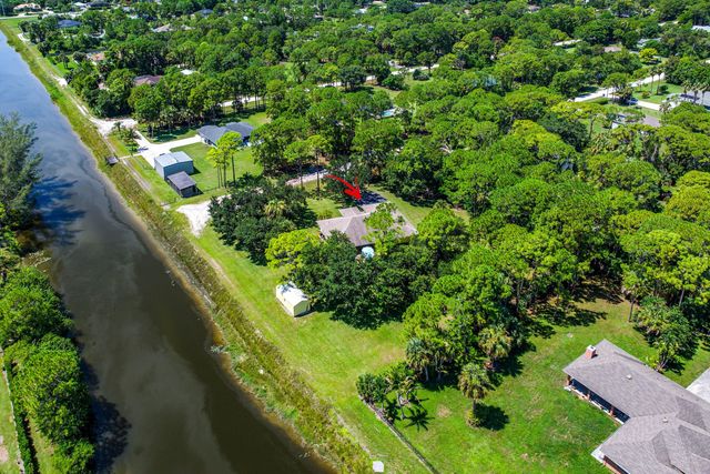 17037 92nd Lane N, Loxahatchee, FL 33470